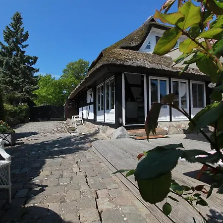 Alte Scheune Apartamento Ahrenshoop